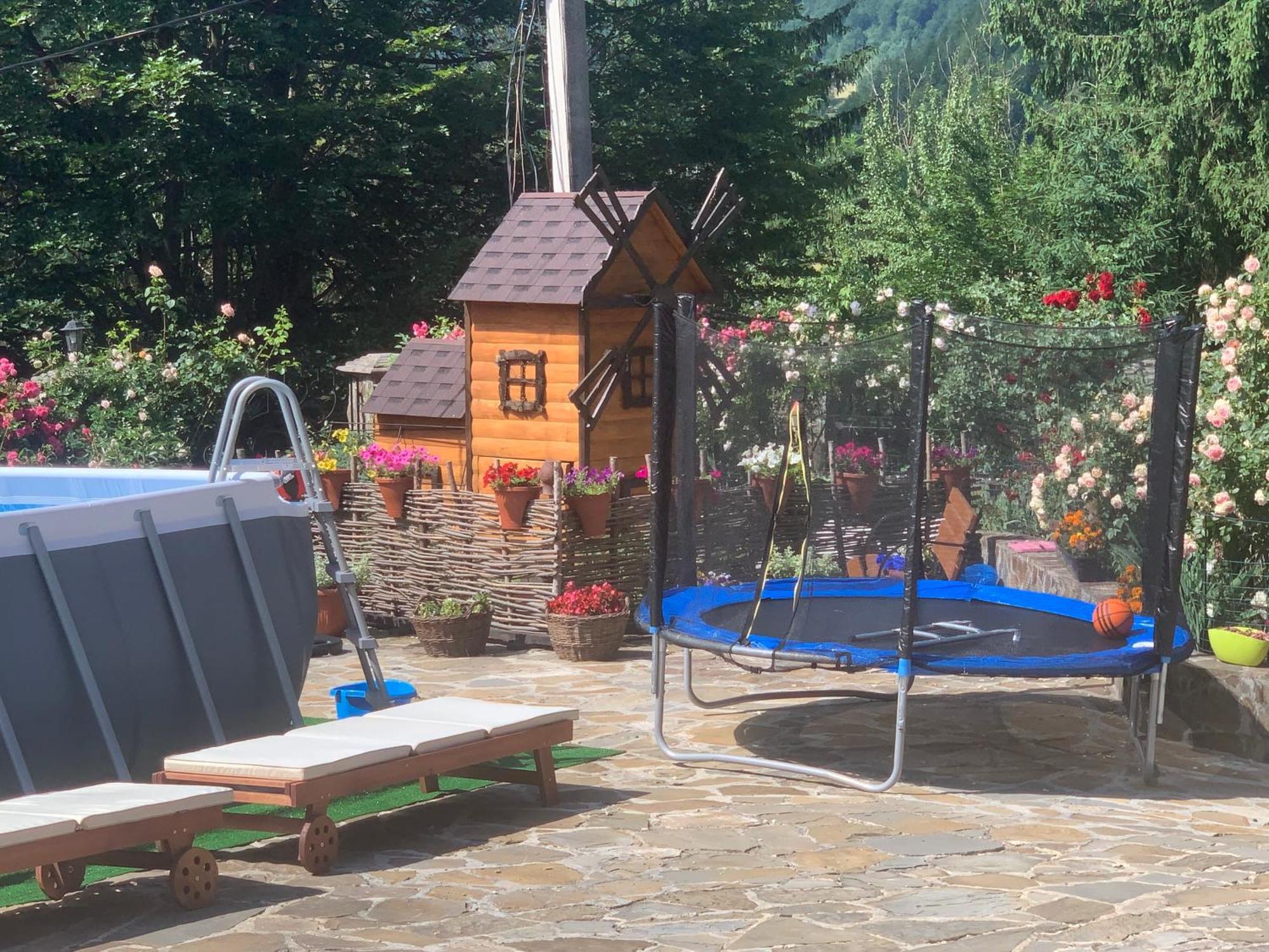 Villa Світанкове Сяйво Jaremtsche Exterior foto